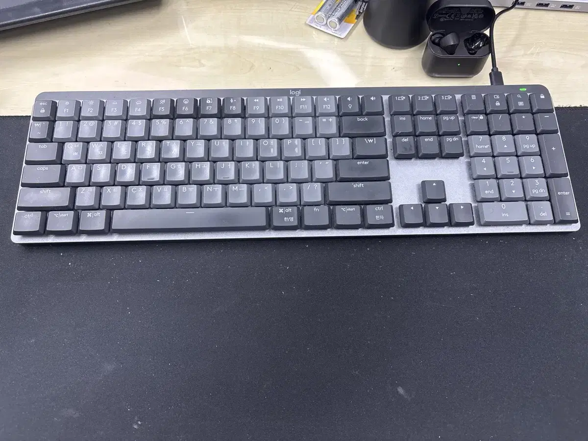 로지텍 Mechanical Keyboard